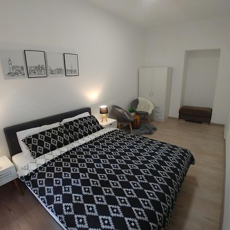 Apartments Sari Σαράγεβο Εξωτερικό φωτογραφία